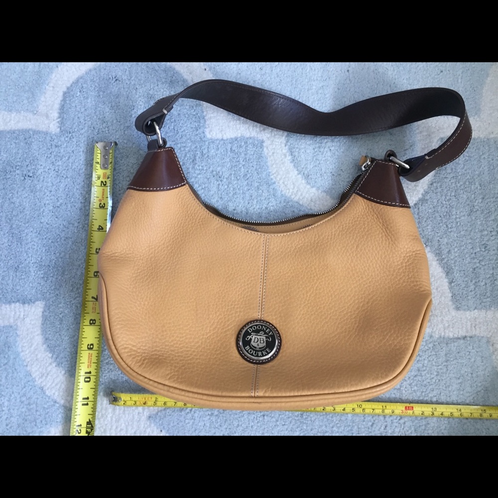 Dooney & Bourke Purse